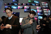 Смартфоны и планшеты стали причиной падения популярности интернет-кафе в Китае