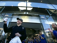 Очень большой процент людей переходят с Android на iPhone