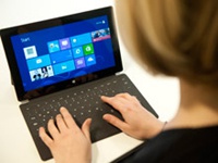 Windows 8 впервые обогнала по популярности Windows XP