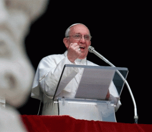 Новый папа римский оставил первую запись в Twitter