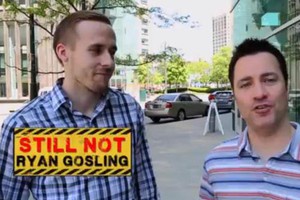 Парень, который прикинулся голливудской знаменитостью, стал звездой Интернета