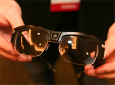 «Умные» очки Colfax не оборудованы дисплеем, зато позволяют подключать множество модулей