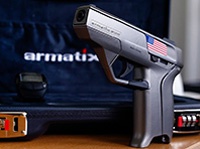 Хакер рассказал о способах взлома "умного" пистолета
