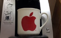 Четверо из пяти самых высокооплачиваемых топ-менеджеров США работают в Apple
