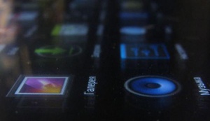 Объемы поставок дисплеев для смартфонов увеличились на 42%