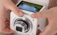 Canon показала первый недорогой фотоаппарат с Wi-Fi