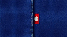 Apple может возобновить производство фирменной одежды