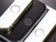 Производитель сапфировых стекол GT Advanced обвинил в банкротстве Apple