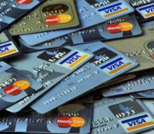 Украинцы могут остаться без платежных карточек и интернет банкинга