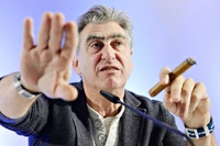 Глава Swatch: Apple Watch – не конкурент механическим часам, это быстро устаревающая техника