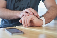 Пользователь часов на Android Wear рассказал о впечатлениях от Apple Watch после месяца использования