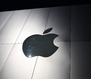 Apple раскрыла данные о запросах американской разведки