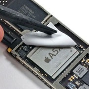 Apple продолжает нанимать специалистов для разработки чипов