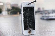 iPhone будет предупреждать пользователя о повреждении дисплея