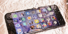 Apple бесплатно чинит айфоны, поврежденные при урагане Харви