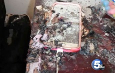 Смартфон Samsung Galaxy S7 edge взорвался во время зарядки