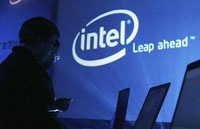 Intel надеется возобновить рост продаж в 2016 году