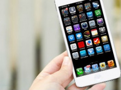 Смартфоны стали популярнее обычных телефонов