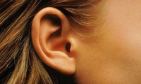 Смартфоны будут узнавать владельца по отпечатку уха