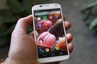 Продажи Motorola Moto X идут плохо