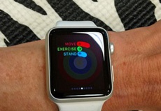 Apple контролирует больше половины рынка "умных" часов