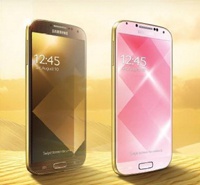 Samsung представила Galaxy S4 в золотистом корпусе