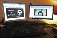 Хакеры Anonymous объявили кибервойну властям Гонконга
