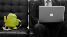 Samsung продолжает троллить Apple