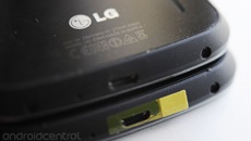 LG Nexus 4 слегка изменился