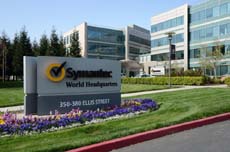 Сотрудники Symantec случайно использовали фальшивые сертификаты и были уволены