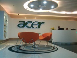 Acer фиксирует рекордные убытки и отправляет в отставку гендиректора