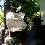 Страсть к Apple до конца