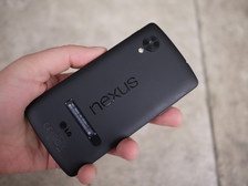 Nexus 6 с изогнутым экраном выйдет осенью