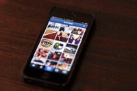 Instagram объявил о запуске рекламы для пользователей из США