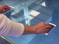 В американских Apple Store появились столы с поддержкой 3D Touch