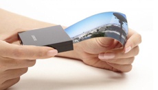 Samsung хочет производить сгибаемые дисплеи в США