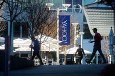 СМИ назвали основного претендента на покупку активов Yahoo!