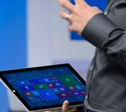 Microsoft отмечает высокий спрос на Surface Pro 3