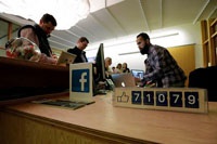 Прибыль Facebook выросла почти вдвое
