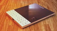 BlackBerry Passport показался в белом цвете