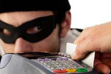 Как с карточных счетов украинцев украли 120 миллионов