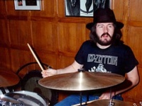 rollingstone.com - топ барабанщиков