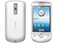 HTC отвергла обвинения Apple в нарушении патентов