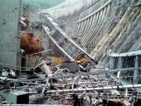 Российские блогеры начали составлять свои списки пострадавших на Саяно-Шушенской ГЭС