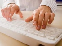 Политикой в Сети занимается обеспеченная молодежь