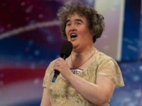 Альбом, который возглавил список бестселлеров интернет-магазина Amazon.Com