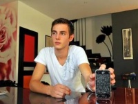 Apple пытается отрицать свою причастность к взрывам айфонов и айподов