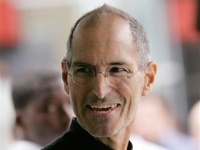 Apple без  шума и пыли обновила половину своих компьютеров