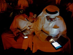 Кувейтского журналиста посадили на два года за посты в Twitter