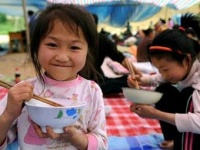 Китайского блогера осудили на 3 года за помощь пострадавшим при землетрясении